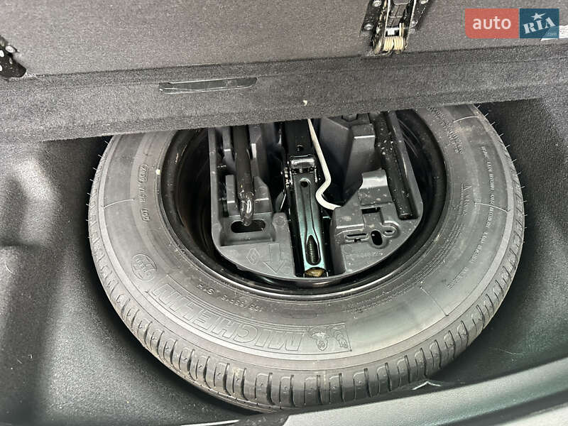 Універсал Renault Megane 2017 в Дрогобичі фото 28 Універсал Renault Megane 2017 в Дрогобичі