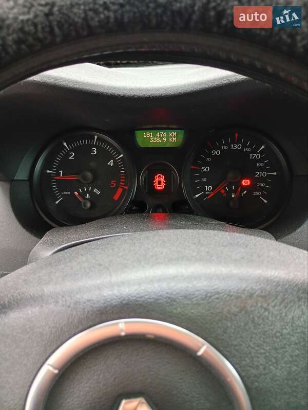 Хэтчбек Renault Megane 2006 в Снятине фото 18 Хэтчбек Renault Megane 2006 в Снятине