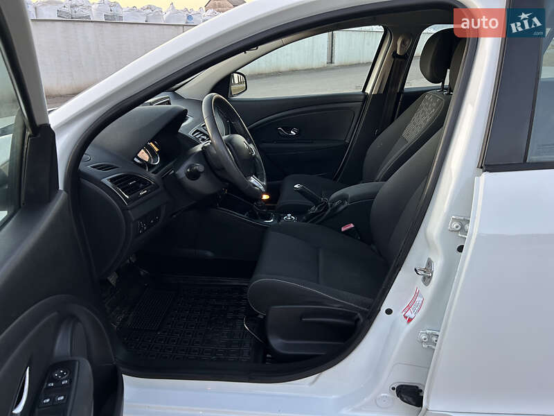 Универсал Renault Megane 2012 в Дубно