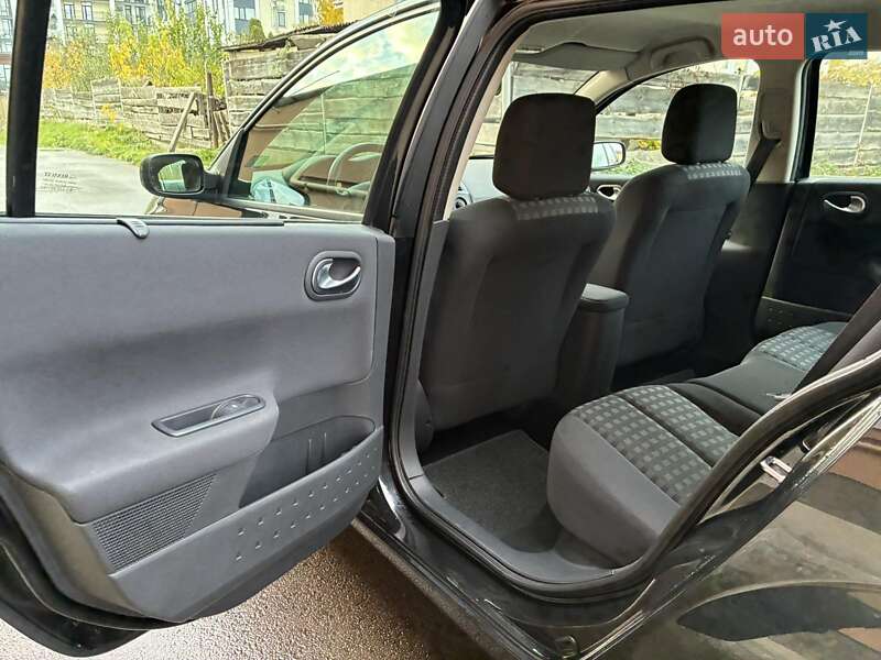 Универсал Renault Megane 2007 в Луцке фото 18 Универсал Renault Megane 2007 в Луцке