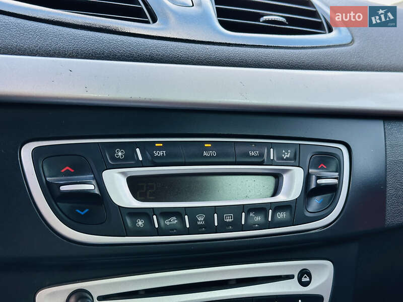 Хэтчбек Renault Megane 2011 в Харькове фото 28 Хэтчбек Renault Megane 2011 в Харькове