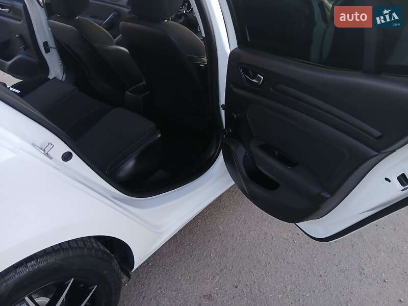 Хэтчбек Renault Megane 2016 в Хмельницком фото 76 Хэтчбек Renault Megane 2016 в Хмельницком