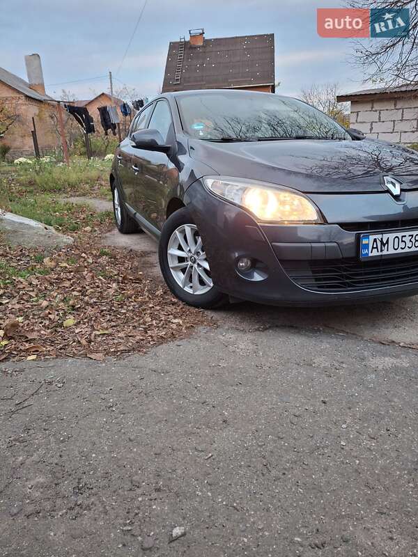 Renault Megane 2011 Renault Megane 2011