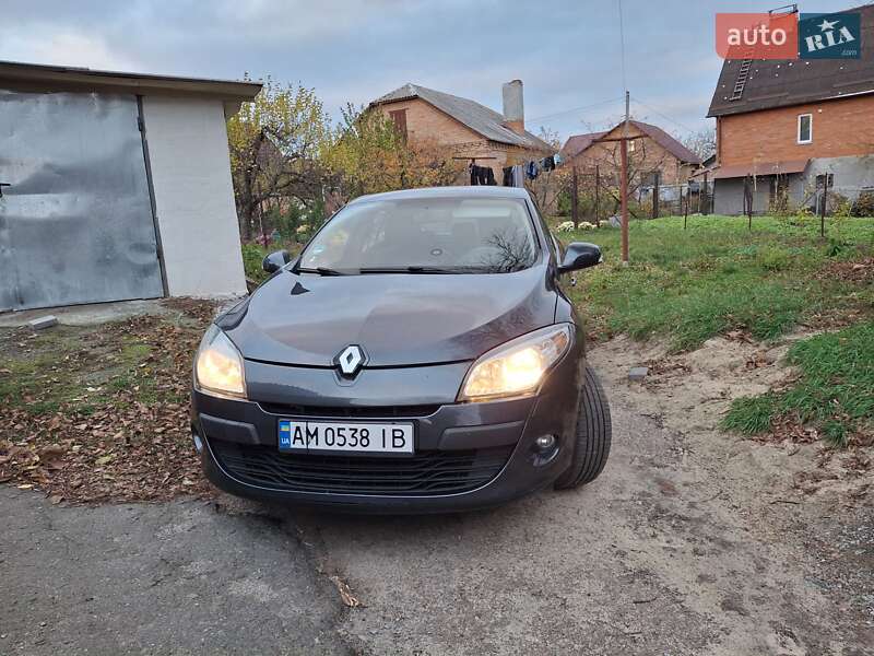 Хэтчбек Renault Megane 2011 в Бердичеве