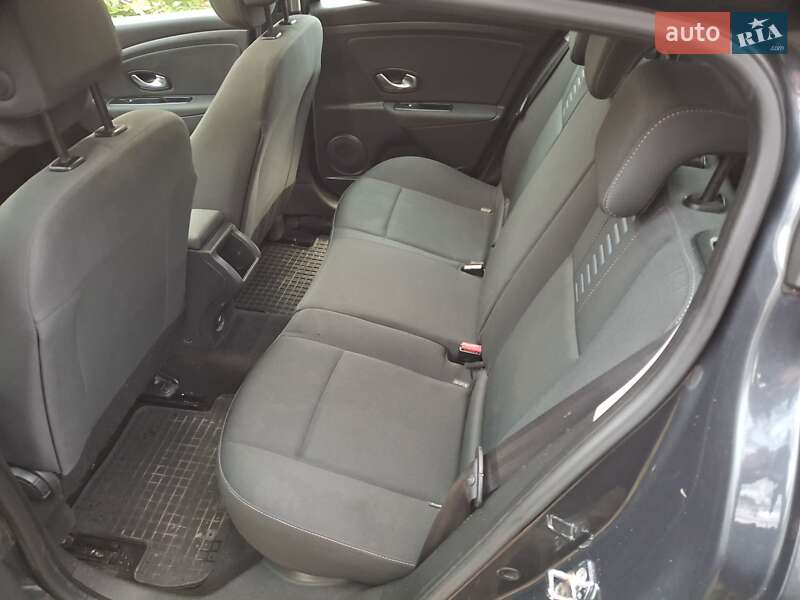 Хэтчбек Renault Megane 2011 в Бердичеве