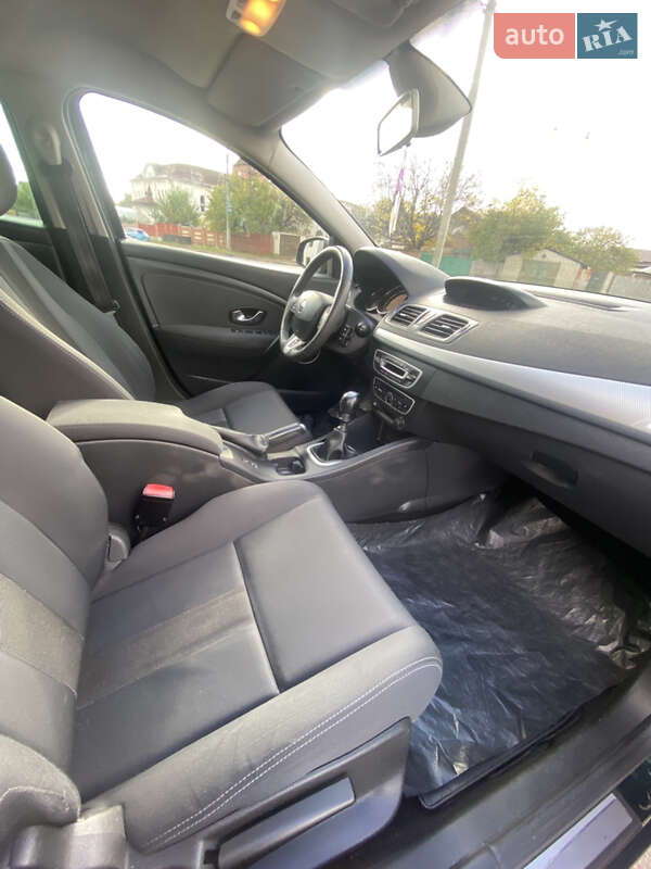 Универсал Renault Megane 2010 в Харькове фото 5 Универсал Renault Megane 2010 в Харькове