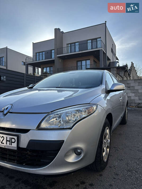 Универсал Renault Megane 2010 в Ровно