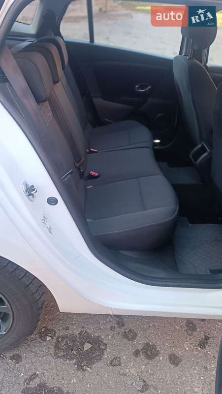 Универсал Renault Megane 2012 в Кременце фото 38 Универсал Renault Megane 2012 в Кременце