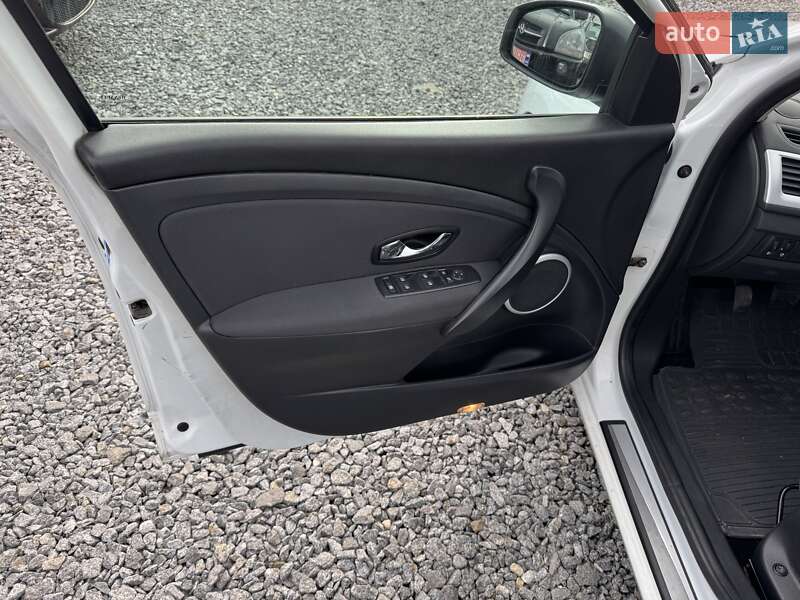 Универсал Renault Megane 2012 в Шепетовке фото 18 Универсал Renault Megane 2012 в Шепетовке