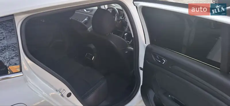 Renault Megane 2018 VIN VF1RFB00X61099655 фото оголошення 17 з 64