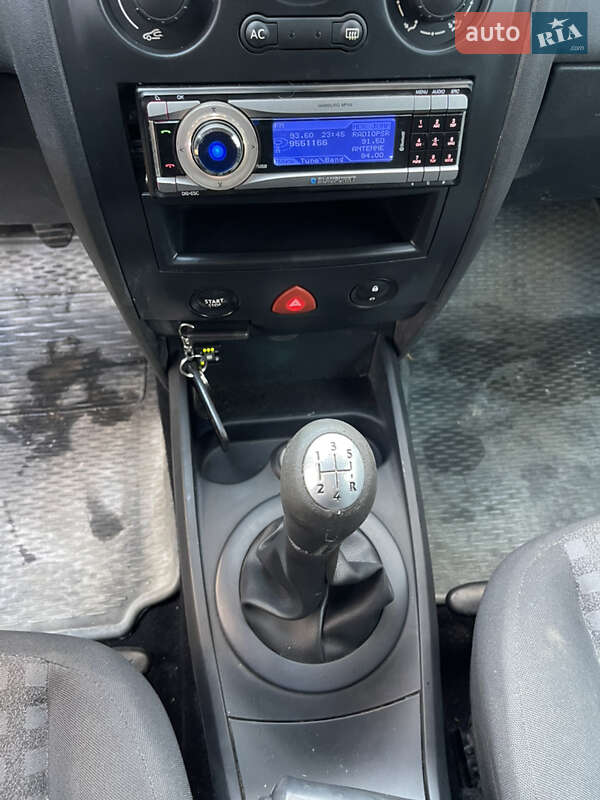 Универсал Renault Megane 2009 в Рава-Русской фото 15 Универсал Renault Megane 2009 в Рава-Русской