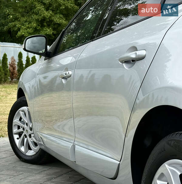 Хетчбек Renault Megane 2013 в Луцьку фото 10 Хетчбек Renault Megane 2013 в Луцьку