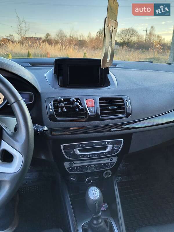 Универсал Renault Megane 2011 в Подгайцах фото 17 Универсал Renault Megane 2011 в Подгайцах