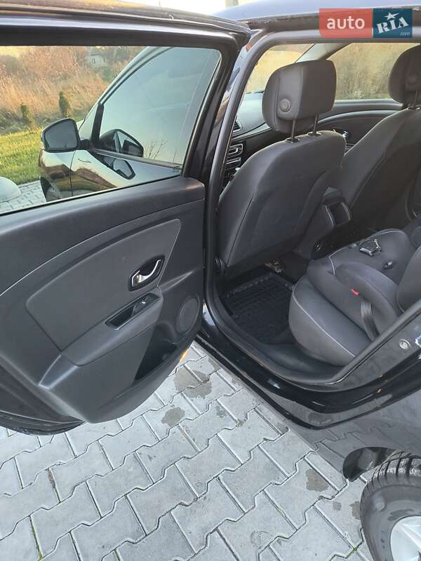 Универсал Renault Megane 2011 в Подгайцах фото 13 Универсал Renault Megane 2011 в Подгайцах