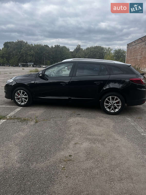 Универсал Renault Megane 2015 в Чернигове
