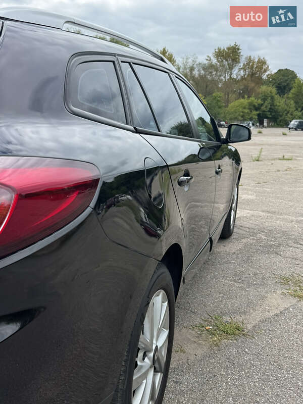 Универсал Renault Megane 2015 в Чернигове