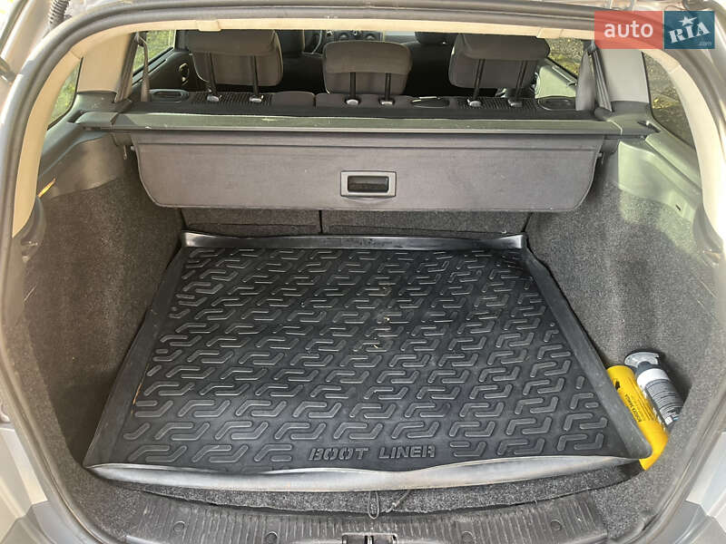 Универсал Renault Megane 2005 в Зенькове