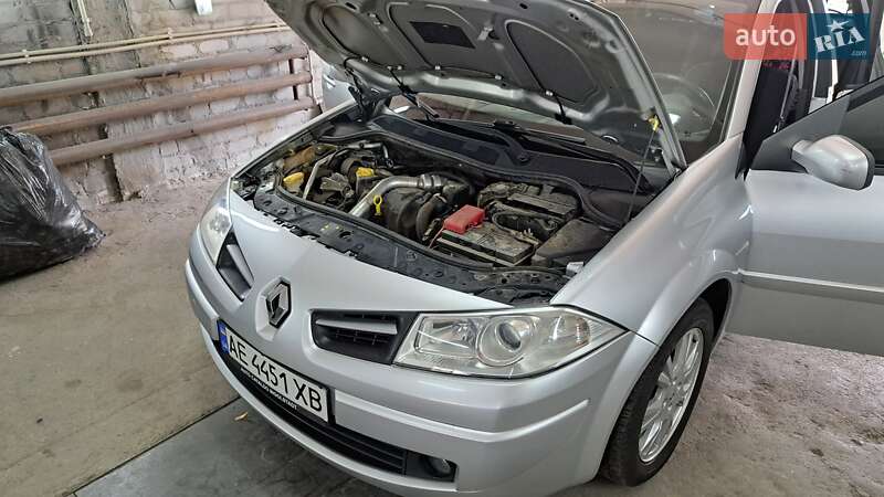 Универсал Renault Megane 2008 в Кривом Роге фото 50 Универсал Renault Megane 2008 в Кривом Роге