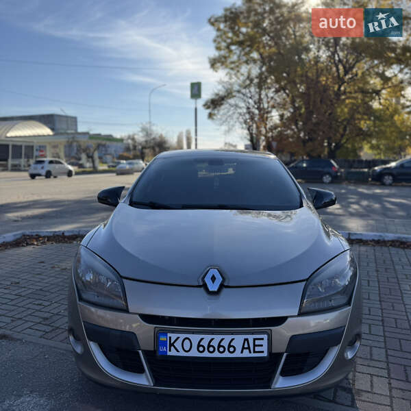 Хэтчбек Renault Megane 2009 в Ужгороде фото 3 Хэтчбек Renault Megane 2009 в Ужгороде