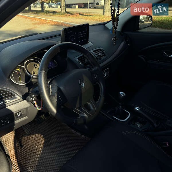Хэтчбек Renault Megane 2009 в Ужгороде фото 27 Хэтчбек Renault Megane 2009 в Ужгороде