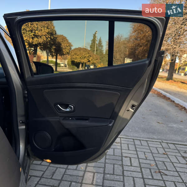 Хэтчбек Renault Megane 2009 в Ужгороде фото 43 Хэтчбек Renault Megane 2009 в Ужгороде