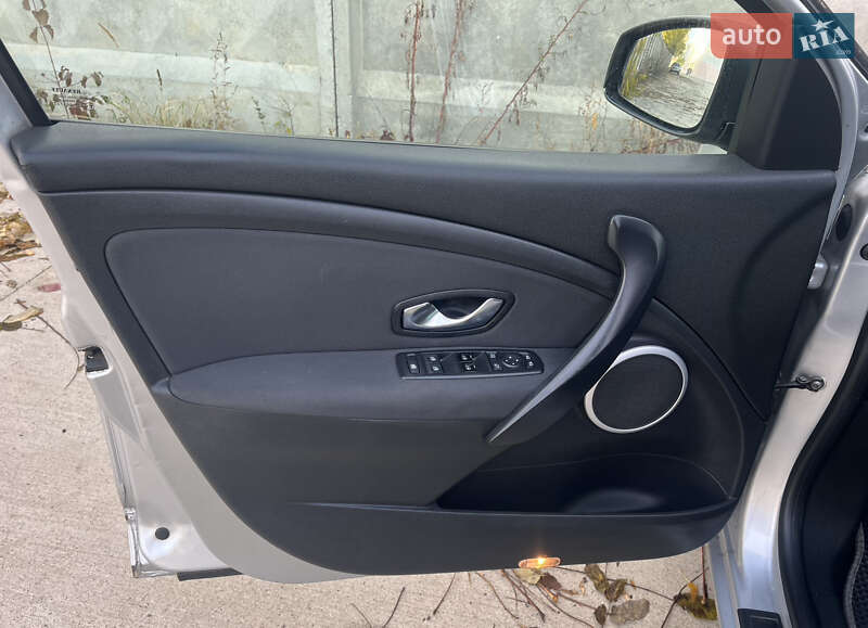 Універсал Renault Megane 2011 в Одесі