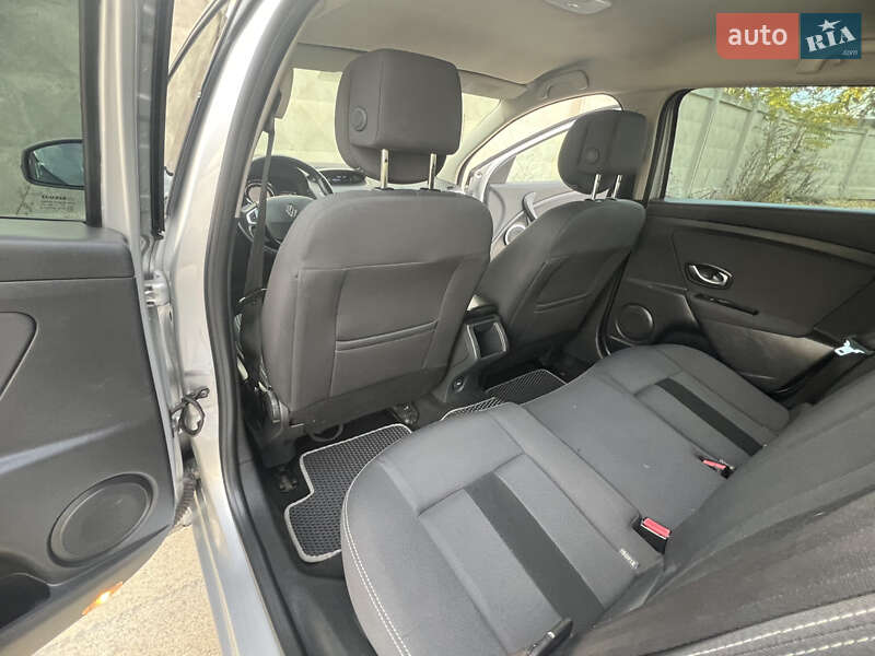 Універсал Renault Megane 2011 в Одесі