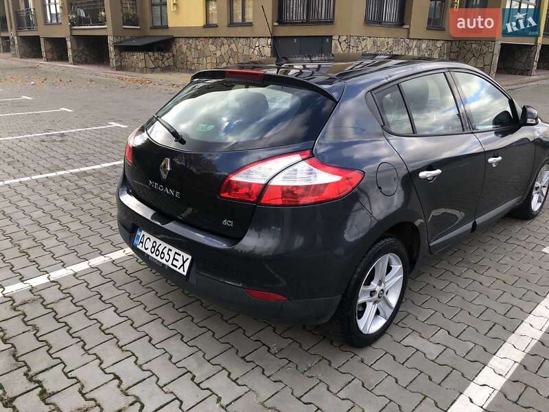 Хэтчбек Renault Megane 2011 в Луцке