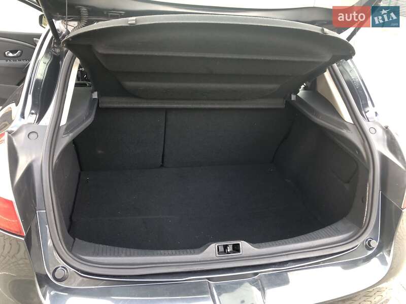 Хэтчбек Renault Megane 2011 в Луцке