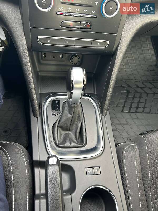 Седан Renault Megane 2019 в Киеве