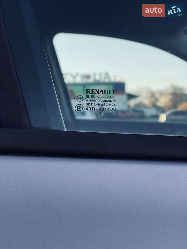 Универсал Renault Megane 2009 в Ровно фото 14 Универсал Renault Megane 2009 в Ровно