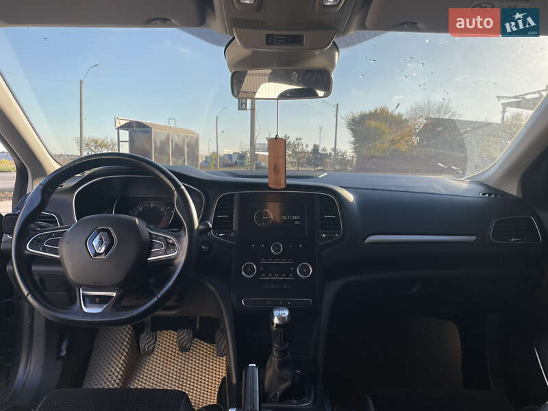 Универсал Renault Megane 2017 в Одессе фото 10 Универсал Renault Megane 2017 в Одессе