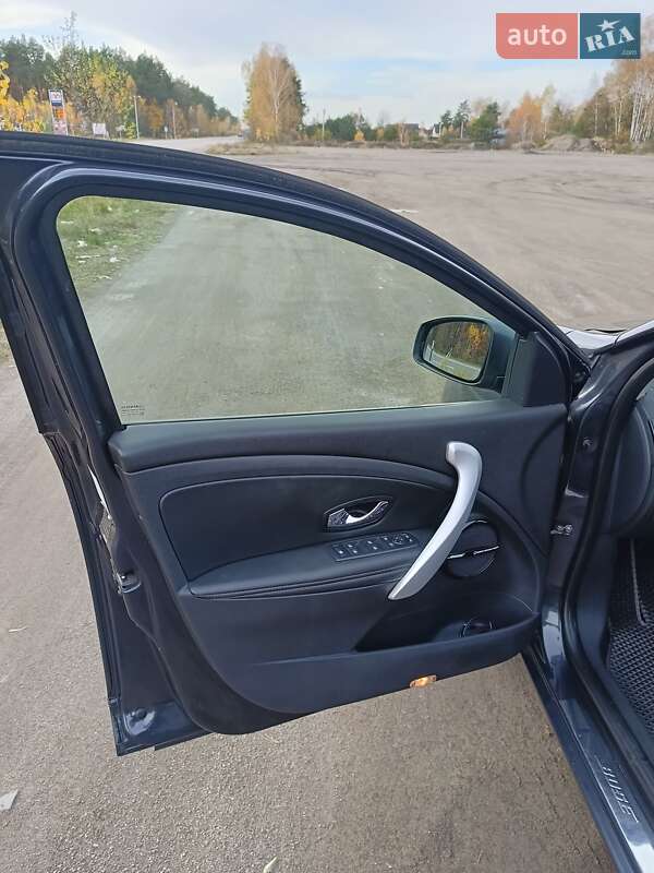 Универсал Renault Megane 2012 в Сарнах фото 32 Универсал Renault Megane 2012 в Сарнах