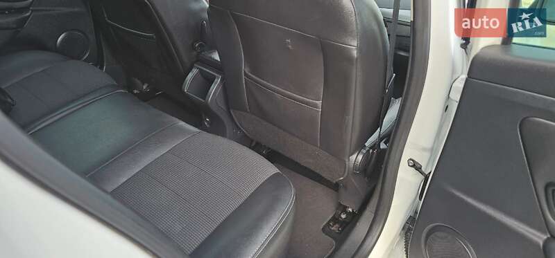 Хэтчбек Renault Megane 2011 в Коломые фото 20 Хэтчбек Renault Megane 2011 в Коломые