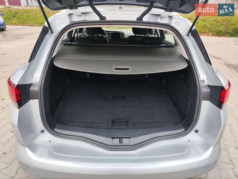 Универсал Renault Megane 2021 в Днепре фото 36 Универсал Renault Megane 2021 в Днепре