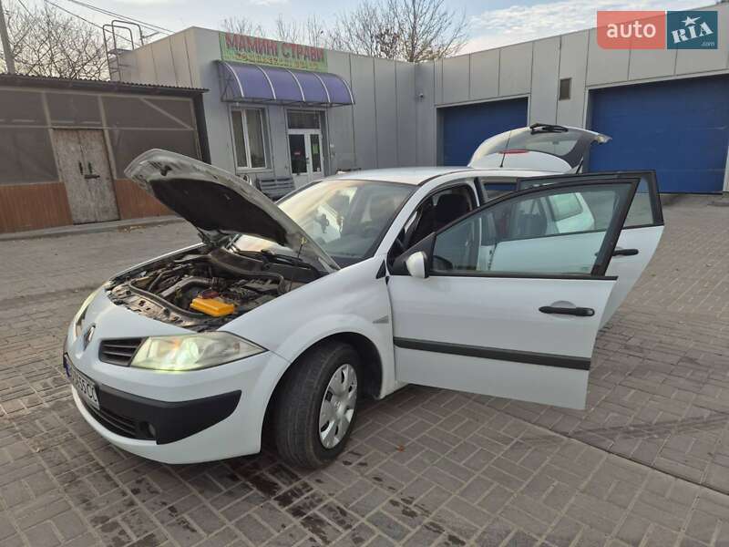Универсал Renault Megane 2007 в Тернополе фото 33 Универсал Renault Megane 2007 в Тернополе