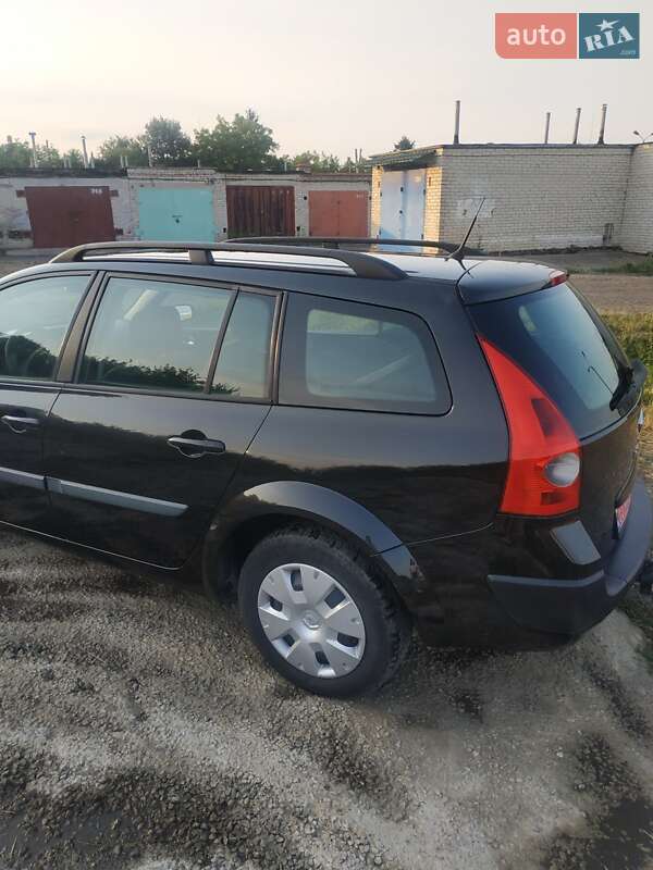 Универсал Renault Megane 2004 в Луцке фото 5 Универсал Renault Megane 2004 в Луцке