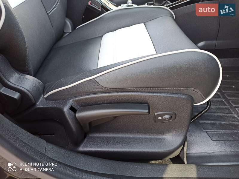 Универсал Renault Megane 2013 в Сарнах фото 39 Универсал Renault Megane 2013 в Сарнах