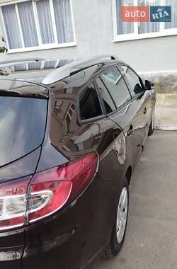 Универсал Renault Megane 2012 в Заре
