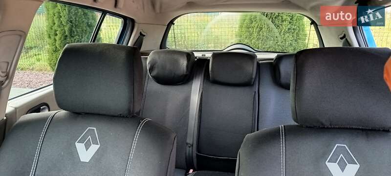 Хэтчбек Renault Megane 2002 в Стрые фото 11 Хэтчбек Renault Megane 2002 в Стрые