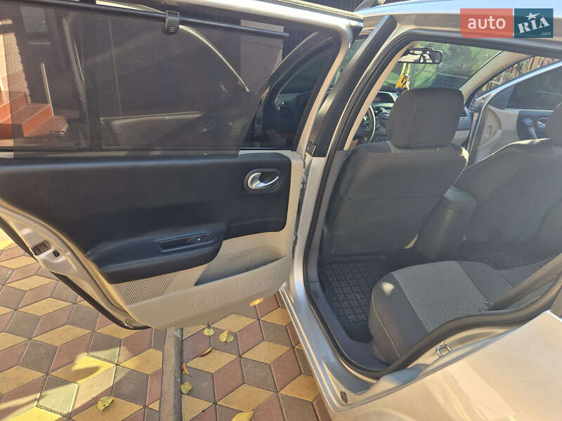 Универсал Renault Megane 2006 в Кропивницком фото 10 Универсал Renault Megane 2006 в Кропивницком
