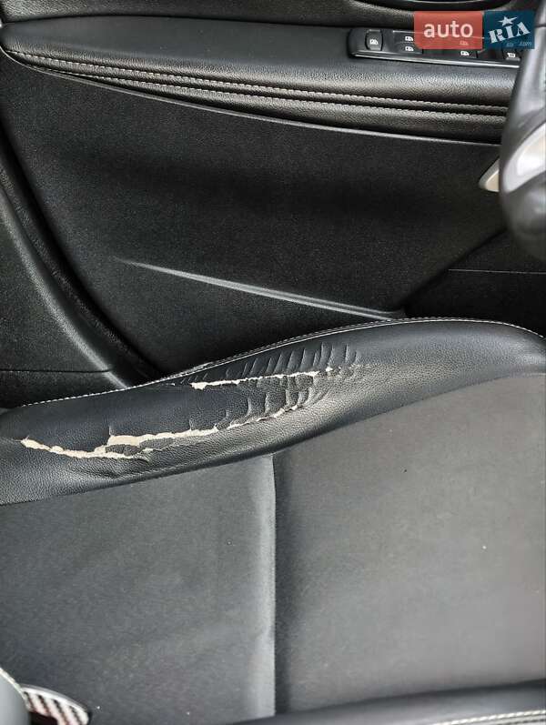 Универсал Renault Megane 2012 в Баштанке фото 46 Универсал Renault Megane 2012 в Баштанке