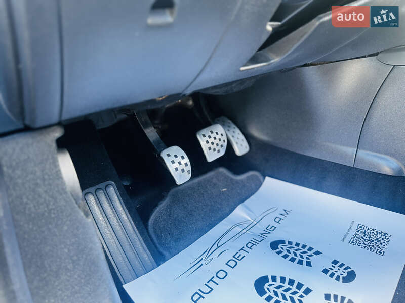 Универсал Renault Megane 2013 в Здолбунове фото 48 Универсал Renault Megane 2013 в Здолбунове