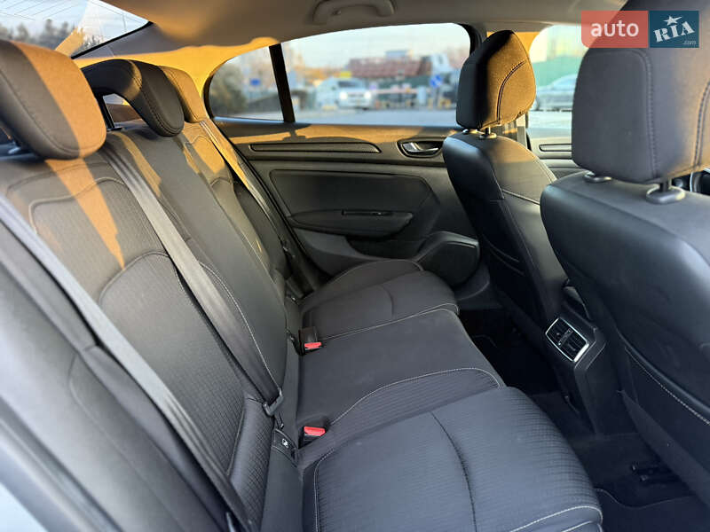 Седан Renault Megane 2018 в Киеве