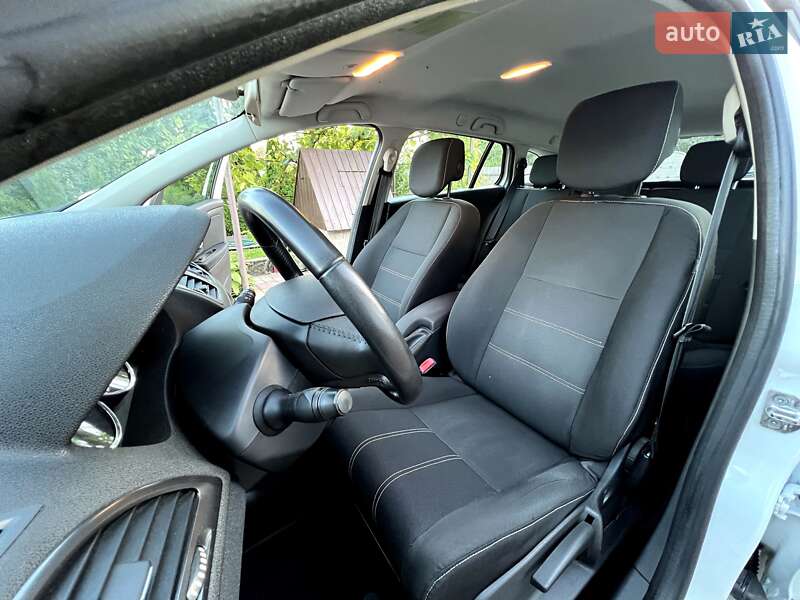Универсал Renault Megane 2013 в Ровно фото 18 Универсал Renault Megane 2013 в Ровно