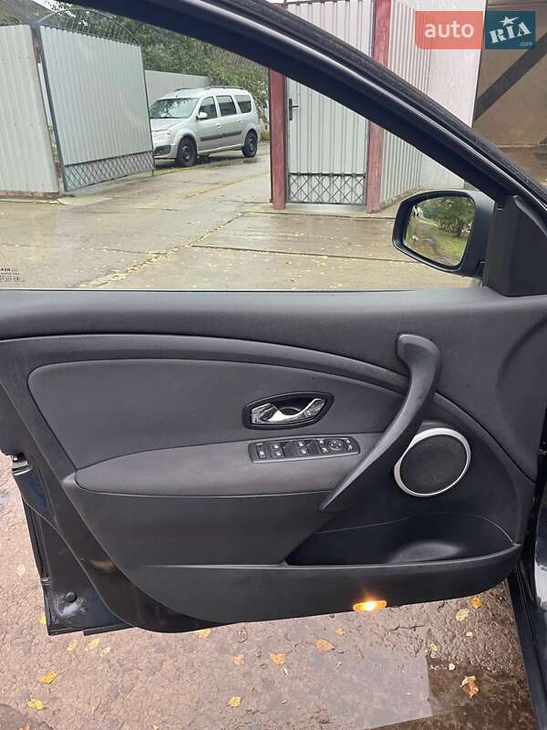 Универсал Renault Megane 2012 в Сумах фото 16 Универсал Renault Megane 2012 в Сумах