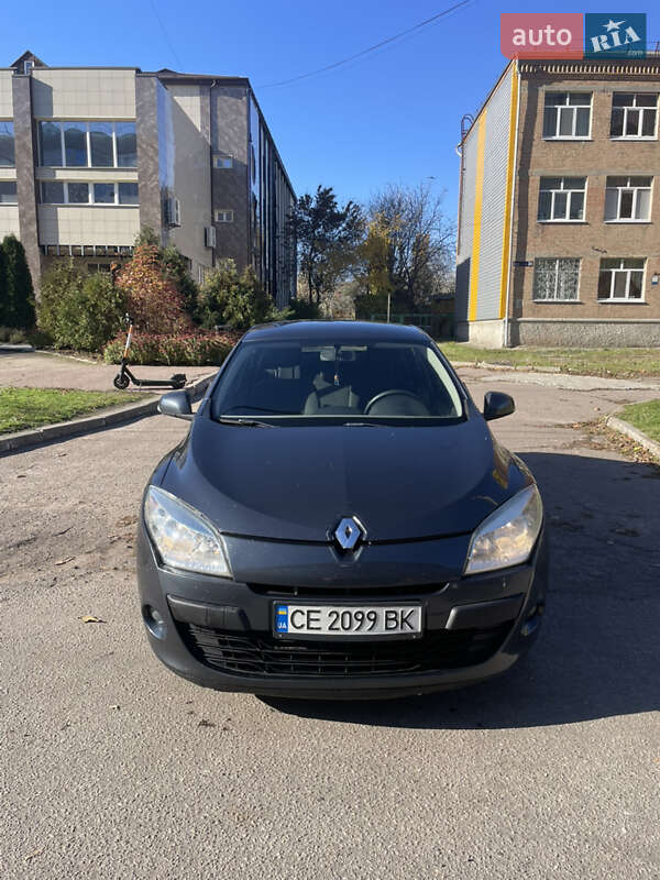 Хэтчбек Renault Megane 2011 в Кропивницком фото 2 Хэтчбек Renault Megane 2011 в Кропивницком
