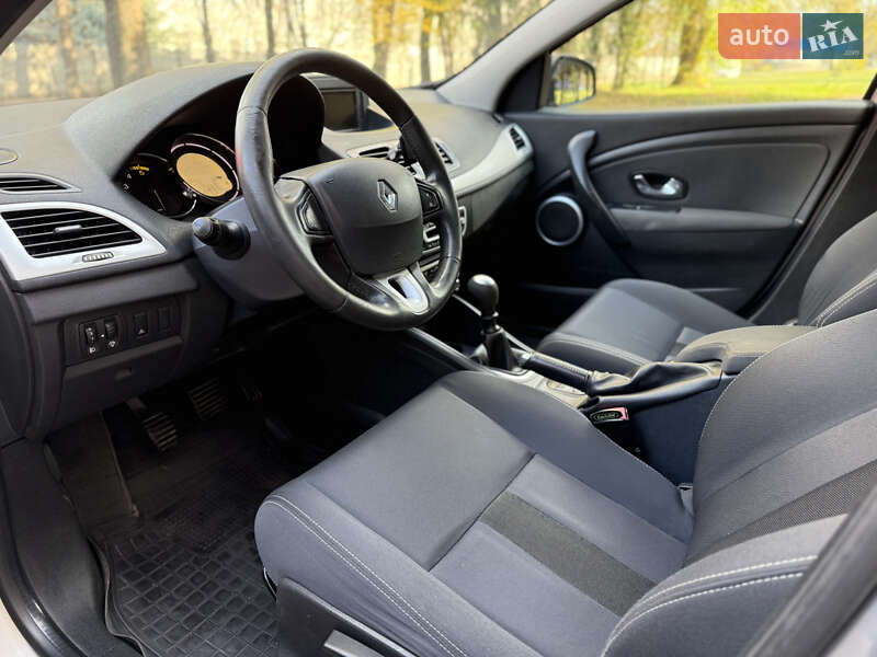 Универсал Renault Megane 2010 в Каменском