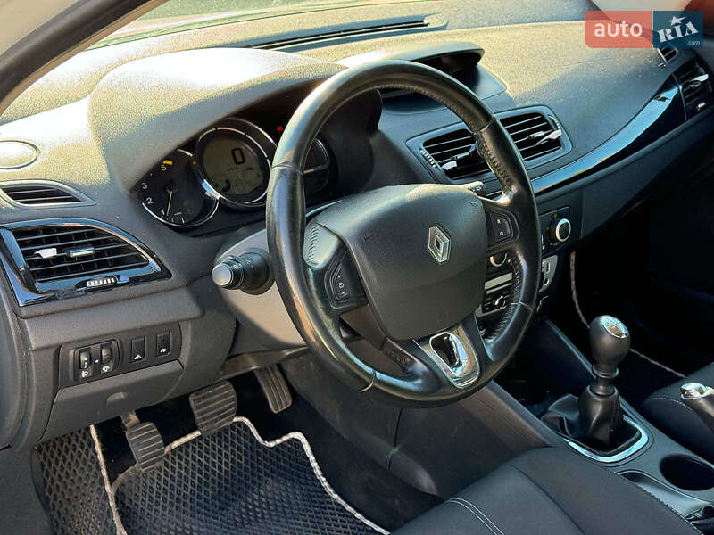 Хэтчбек Renault Megane 2014 в Виннице фото 15 Хэтчбек Renault Megane 2014 в Виннице