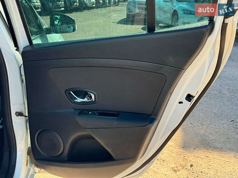 Хэтчбек Renault Megane 2014 в Виннице фото 20 Хэтчбек Renault Megane 2014 в Виннице